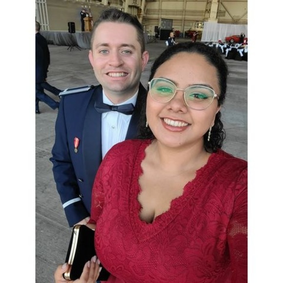 Meet your Posher, Fernanda - Picture 1 of 1